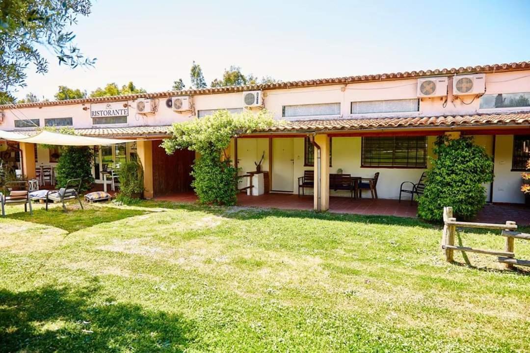 Gasthaus Borgo S.Maria Di Vulci Montalto di Castro Exterior foto