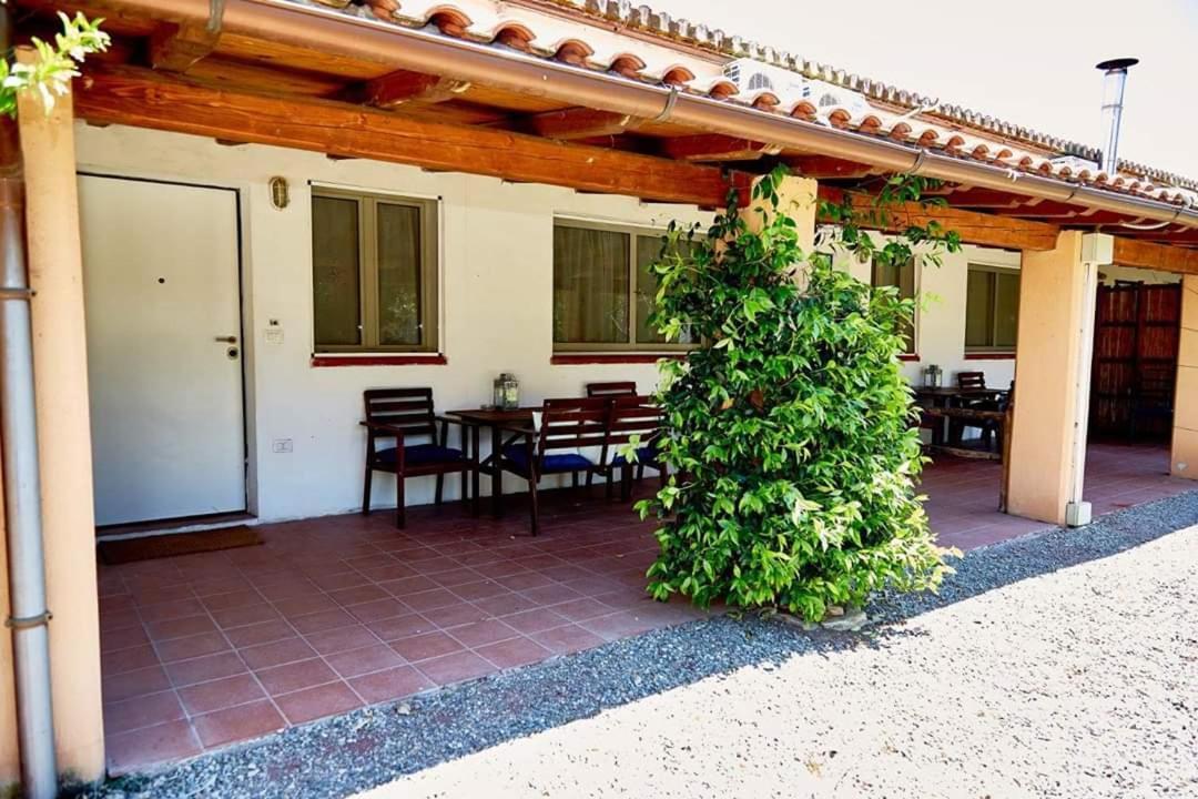 Gasthaus Borgo S.Maria Di Vulci Montalto di Castro Exterior foto